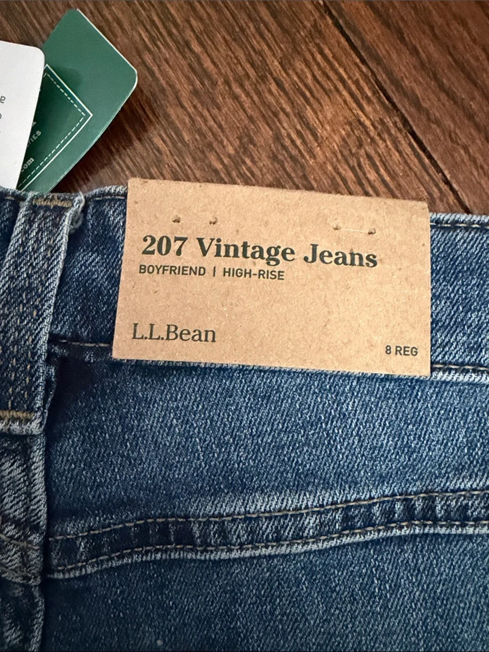NWT L.L. Bean 207 vintage boyfriend High-Rise Medium Blue Women's Jeans size 8